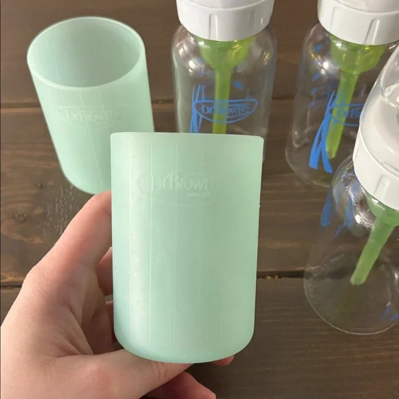 Dr. Brown’s Natural Flow Anti-Colic Glass 4oz Baby Bottles - Picture 3 of 3